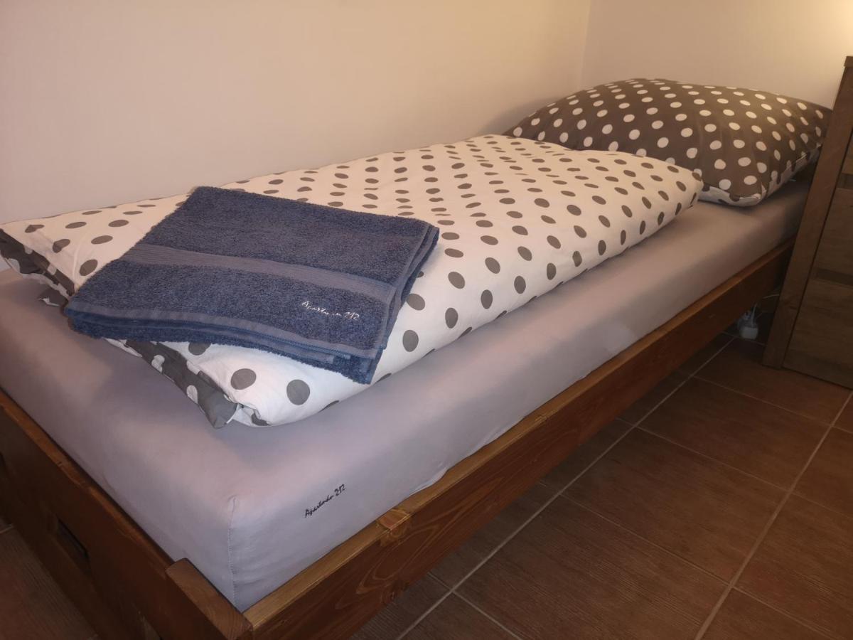 Horsky 212 - Cihlarka Apartment *